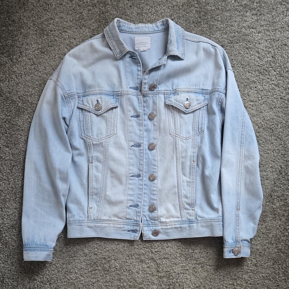 AE Oversized Denim Jacket